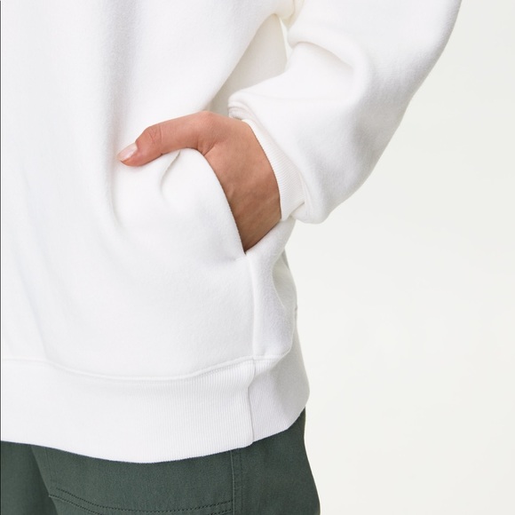 Aritzia Cozy Fleece Boyfriend Mock Sweatshirt NWT - Picture 4 of 9